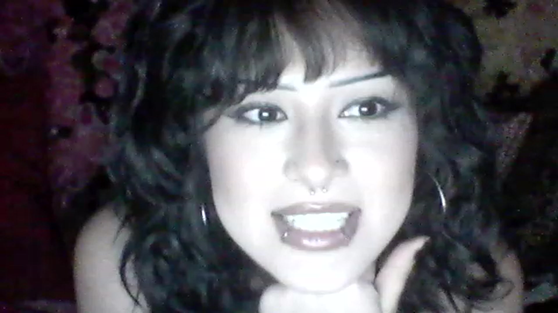 Gallery image thumbnail from valpal000's myfreecams stream on, 12/08/2022, 10:11 image 6 of 20
