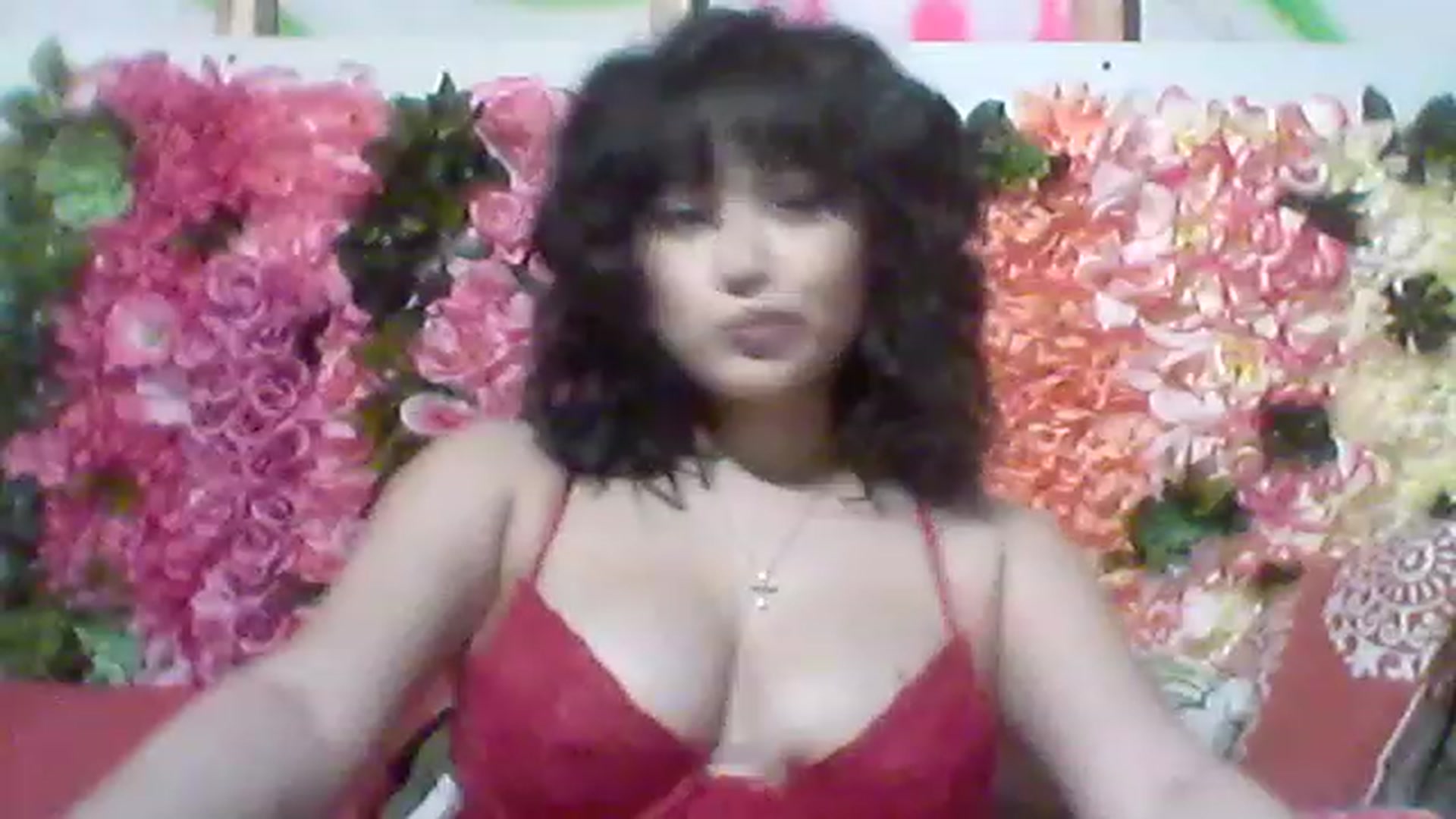 Gallery image thumbnail from valpal000's myfreecams stream on, 12/08/2022, 10:53 image 10 of 20