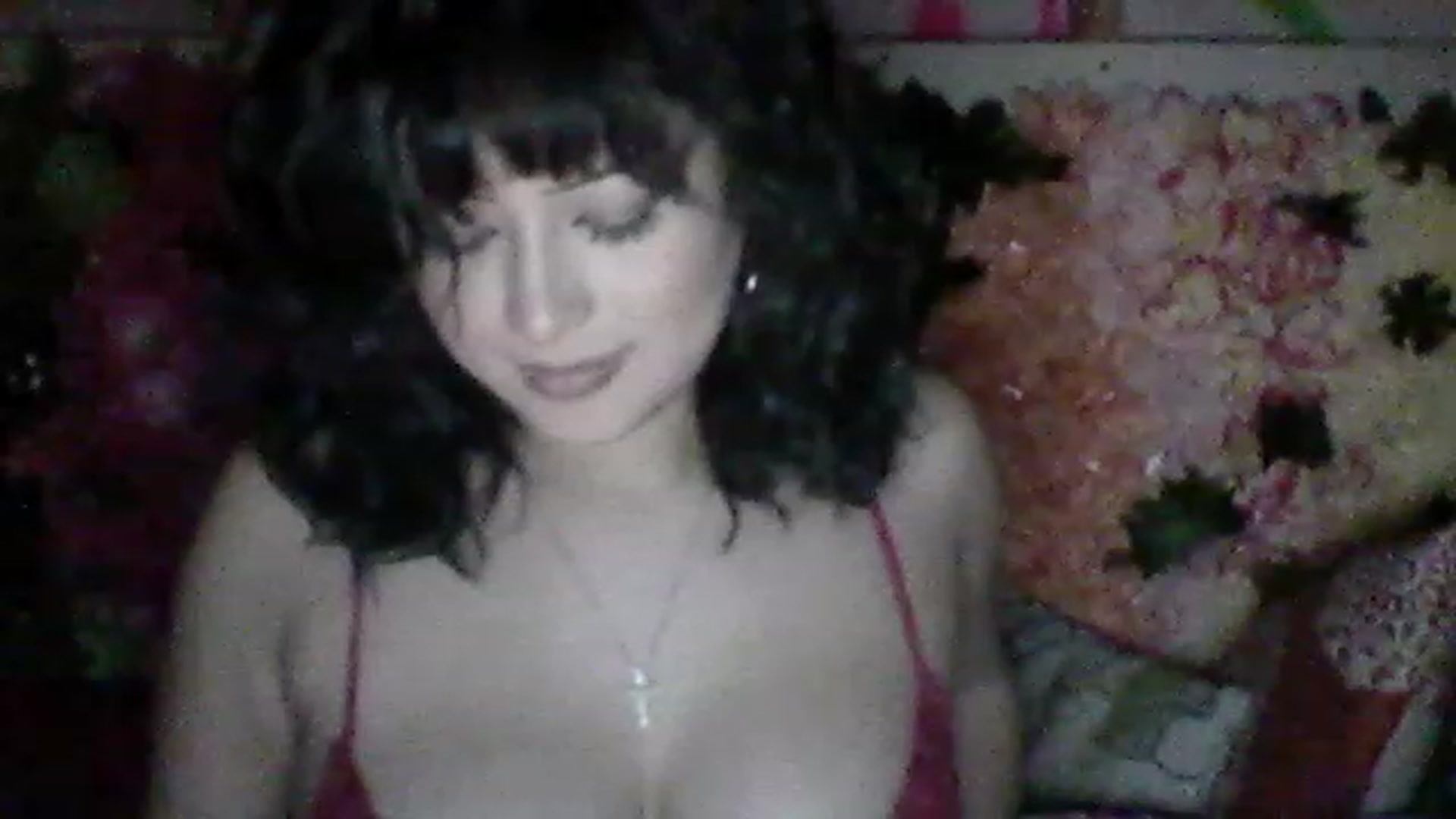 Gallery image thumbnail from valpal000's myfreecams stream on, 12/08/2022, 10:53 image 14 of 20