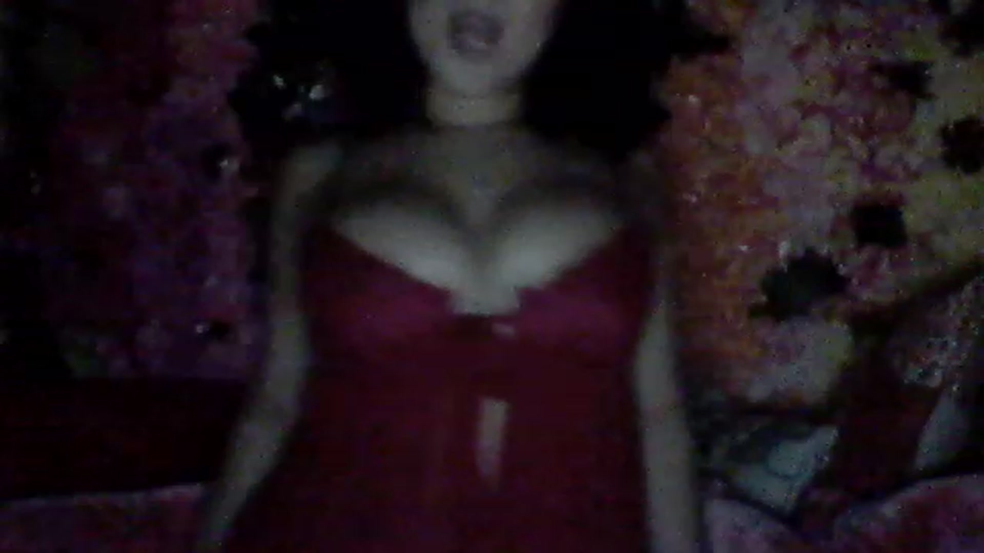 Gallery image thumbnail from valpal000's myfreecams stream on, 12/08/2022, 11:34 image 6 of 20