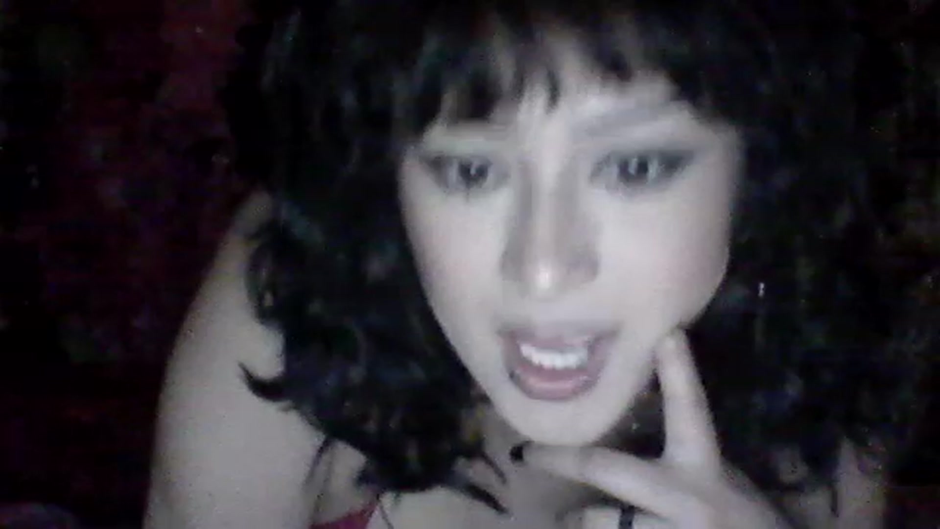 Gallery image thumbnail from valpal000's myfreecams stream on, 12/08/2022, 11:34 image 9 of 20