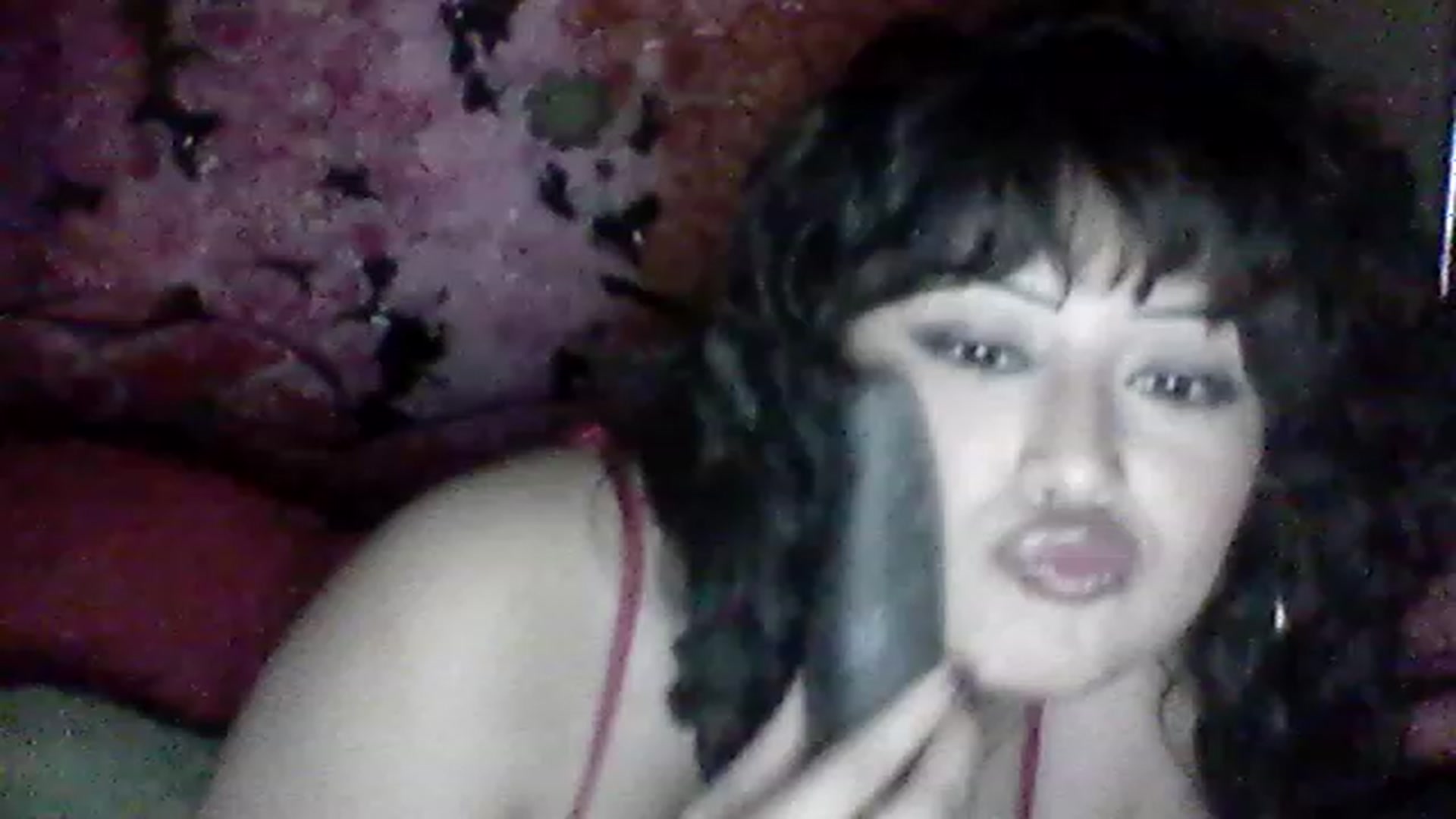 Gallery image thumbnail from valpal000's myfreecams stream on, 12/08/2022, 12:59 image 17 of 20