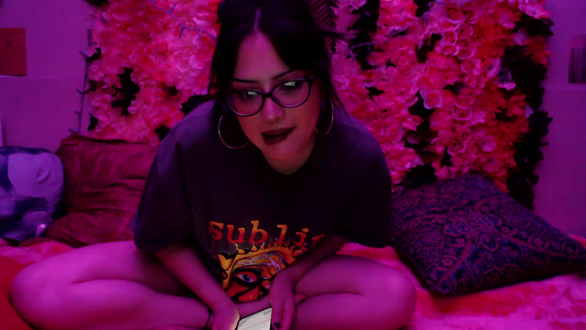 Gallery image thumbnail from valpal000's myfreecams stream on, 02/02/2023, 11:23 image 4 of 20