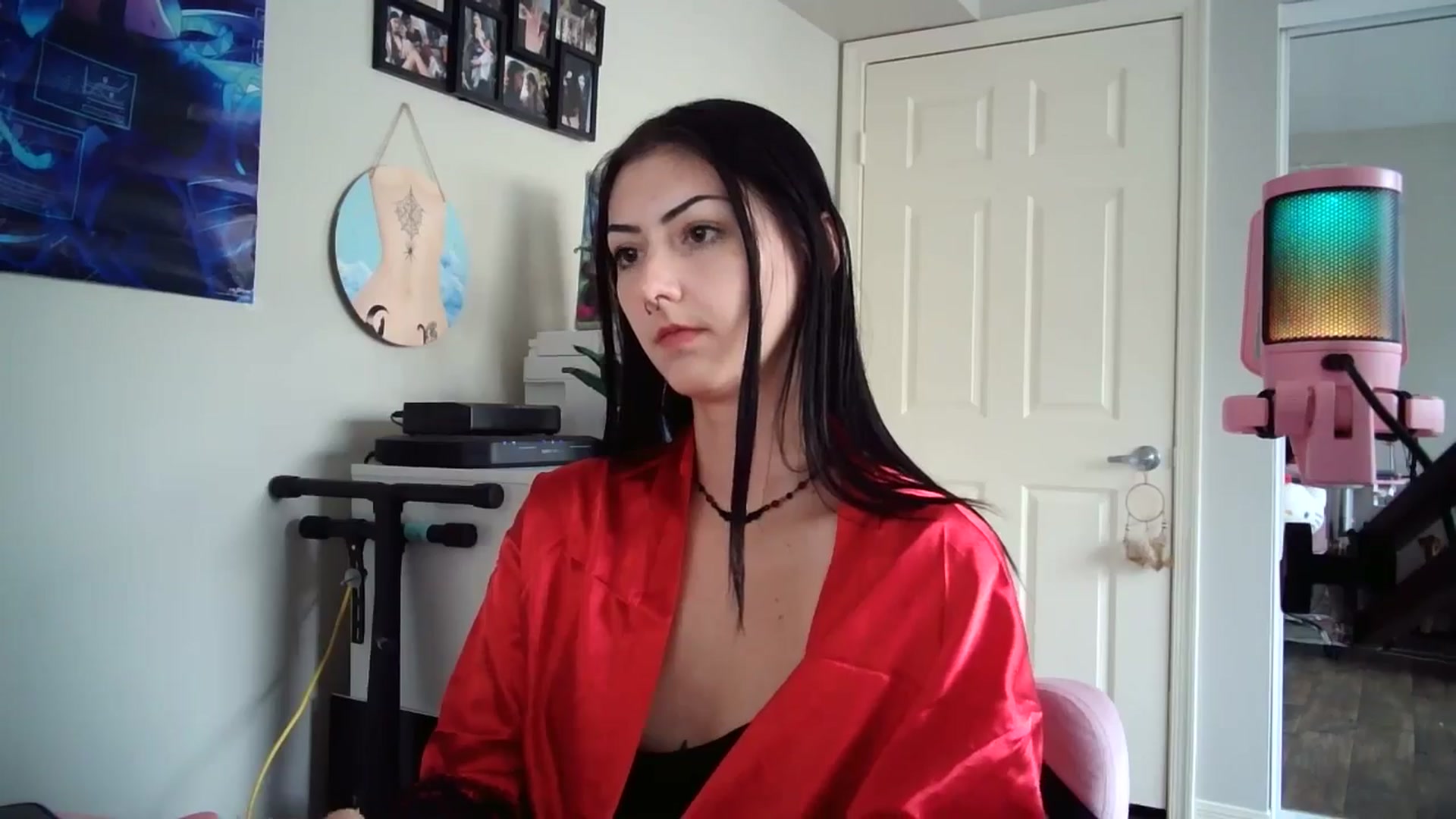 Gallery image thumbnail from vampbabyy's myfreecams stream on, 06/03/2025, 15:44 image 4 of 20
