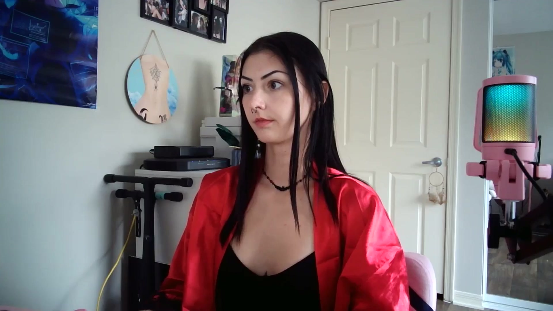 Gallery image thumbnail from vampbabyy's myfreecams stream on, 06/03/2025, 15:44 image 10 of 20
