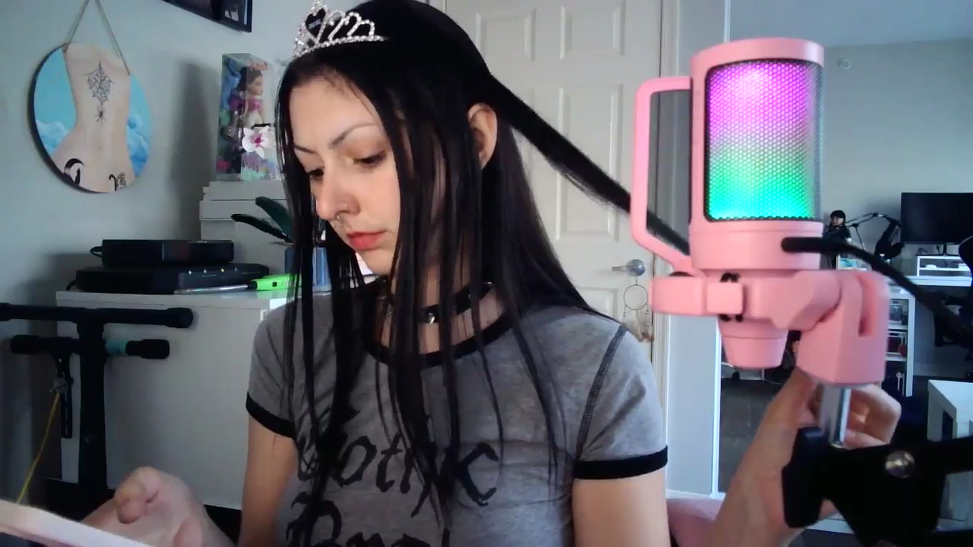 Gallery image thumbnail from vampbabyy's myfreecams stream on, 08/18/2025, 18:29 image 7 of 20