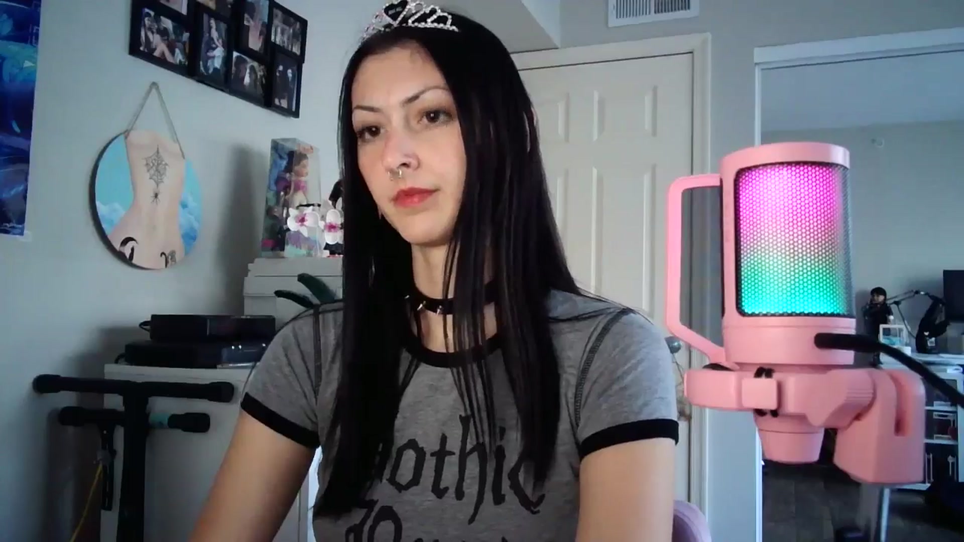 Gallery image thumbnail from vampbabyy's myfreecams stream on, 08/18/2025, 18:29 image 3 of 20