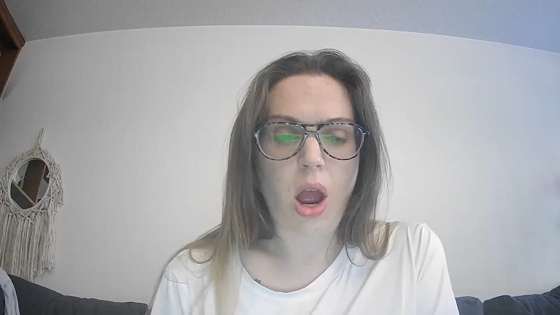 Gallery image thumbnail from vanessaxo87's myfreecams stream on, 11/15/2022, 20:25 image 9 of 20