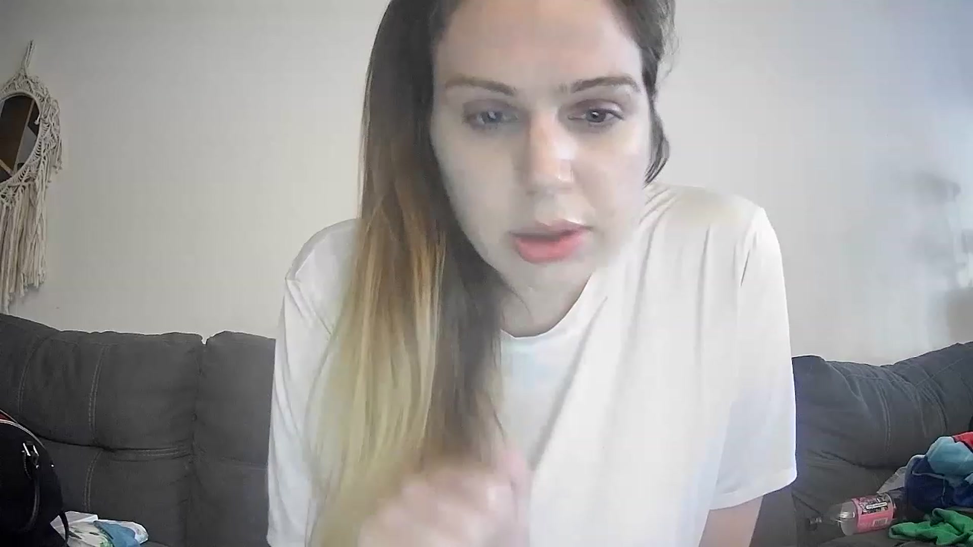 Gallery image thumbnail from vanessaxo87's myfreecams stream on, 11/15/2022, 20:25 image 4 of 20