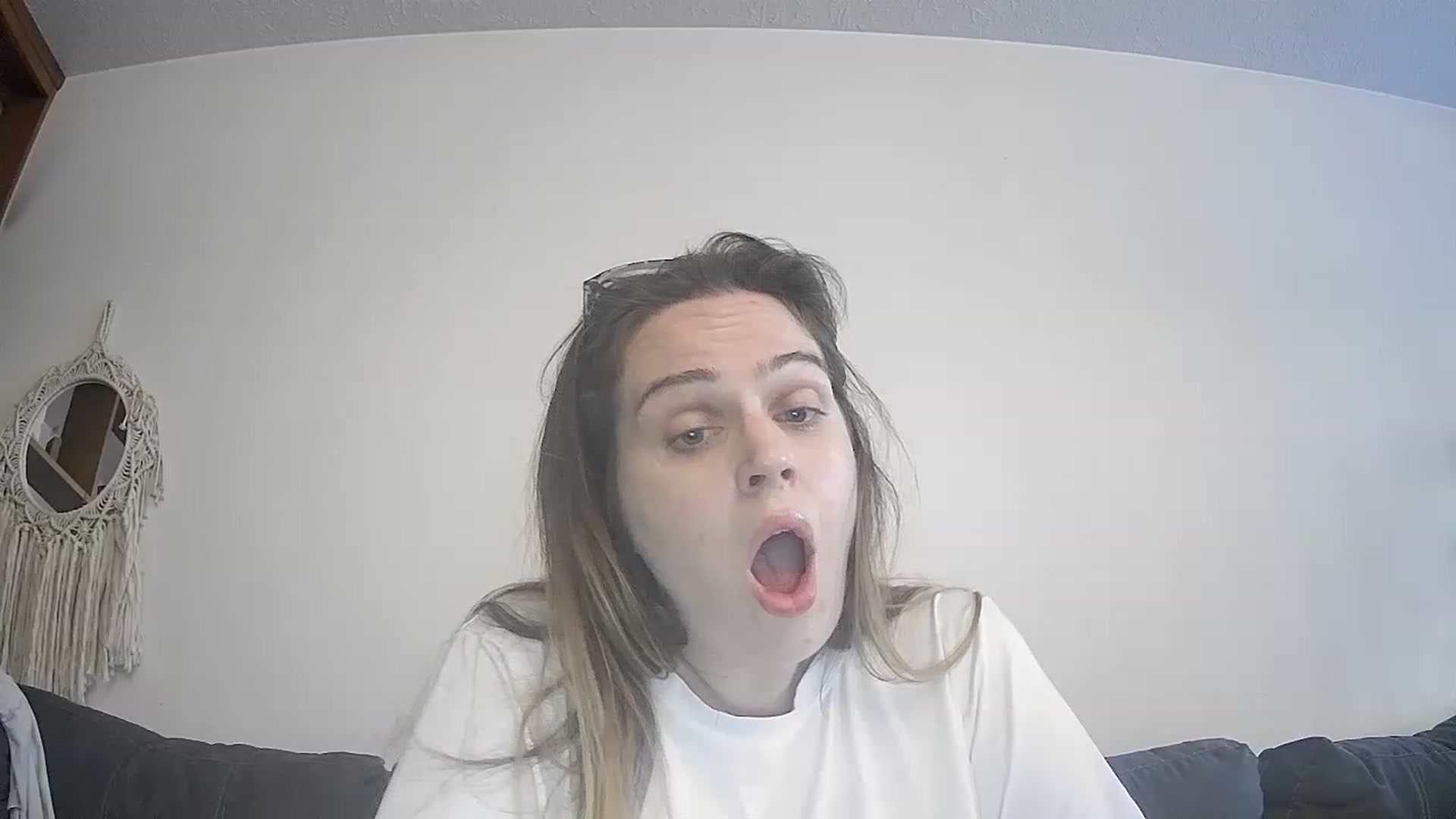 Gallery image thumbnail from vanessaxo87's myfreecams stream on, 11/15/2022, 20:25 image 12 of 20