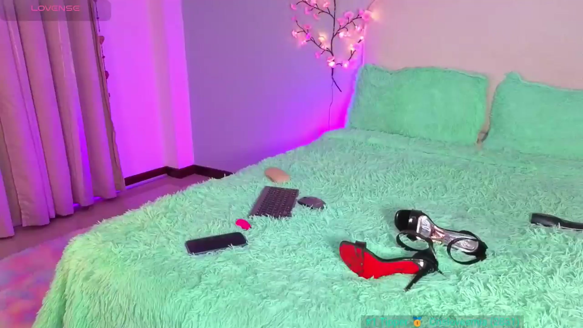 Gallery image thumbnail from vanillakizz's myfreecams stream on, 08/05/2026, 02:12 image 20 of 20