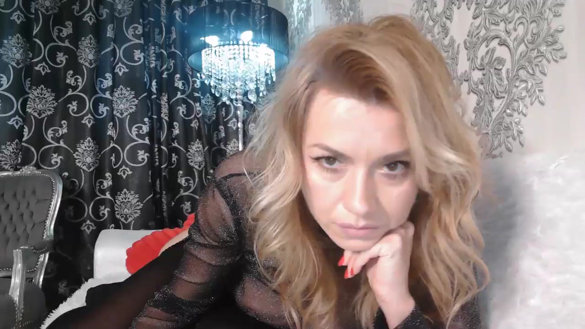 Gallery image thumbnail from velvet_49's myfreecams stream on, 04/13/2026, 06:02 image 15 of 20
