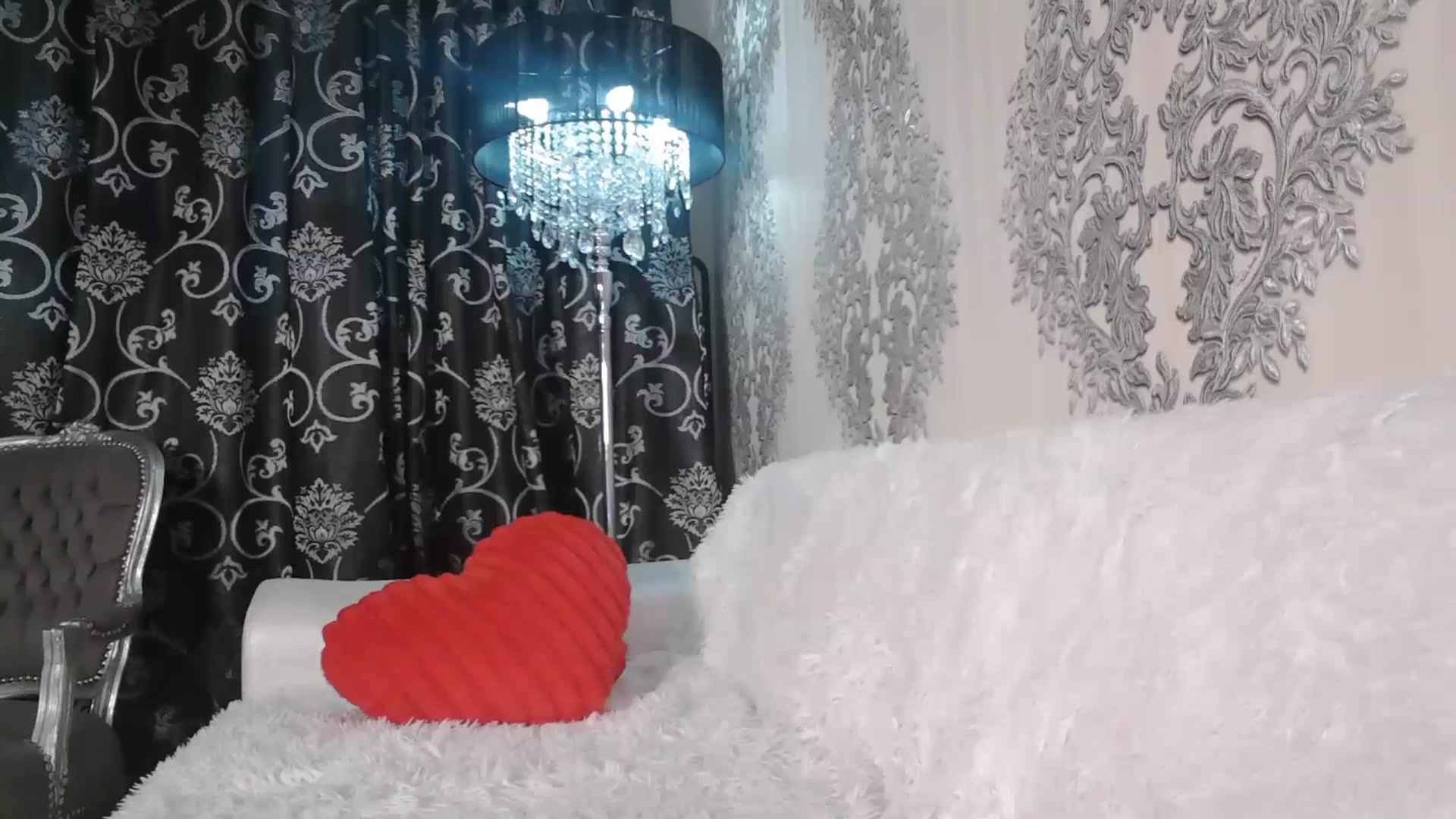 Gallery image thumbnail from velvet_49's myfreecams stream on, 04/13/2026, 06:02 image 13 of 20