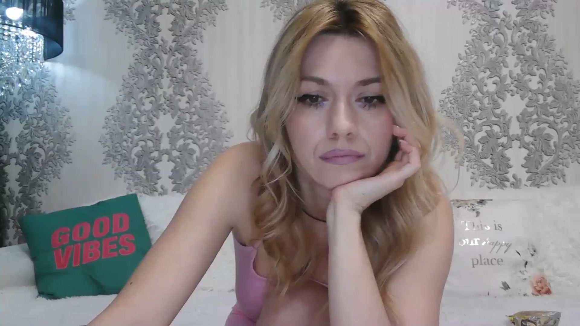 Gallery image thumbnail from velvet_49's myfreecams stream on, 05/07/2026, 06:26 image 3 of 20