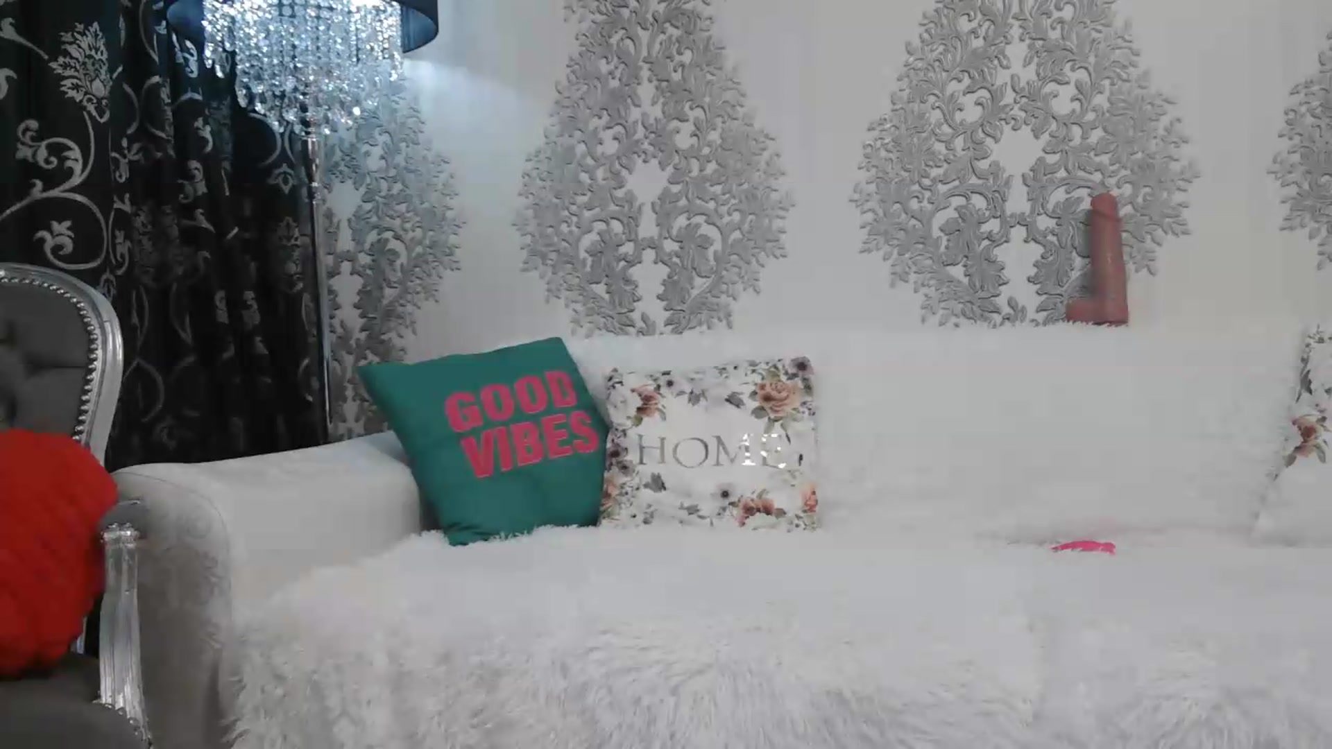 Gallery image thumbnail from velvet_49's myfreecams stream on, 05/19/2026, 04:56 image 9 of 20