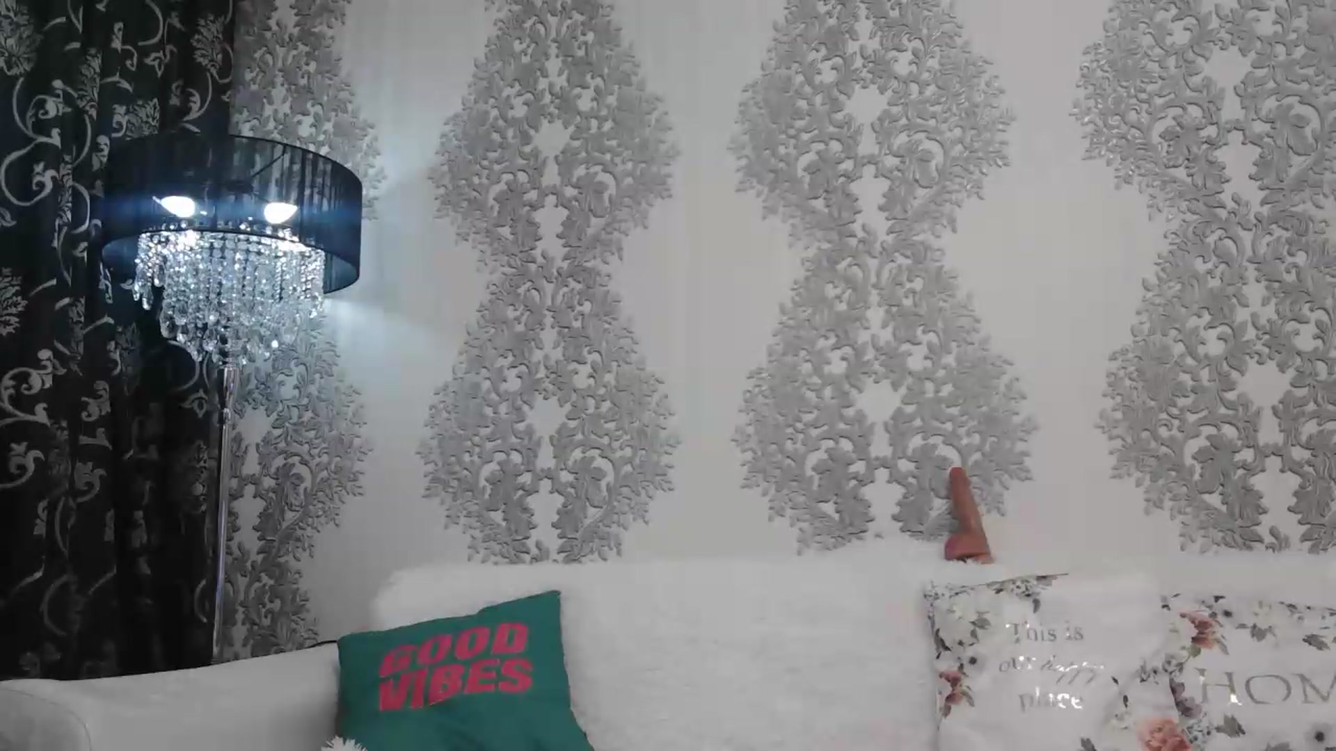 Gallery image thumbnail from velvet_49's myfreecams stream on, 05/20/2026, 07:24 image 16 of 20