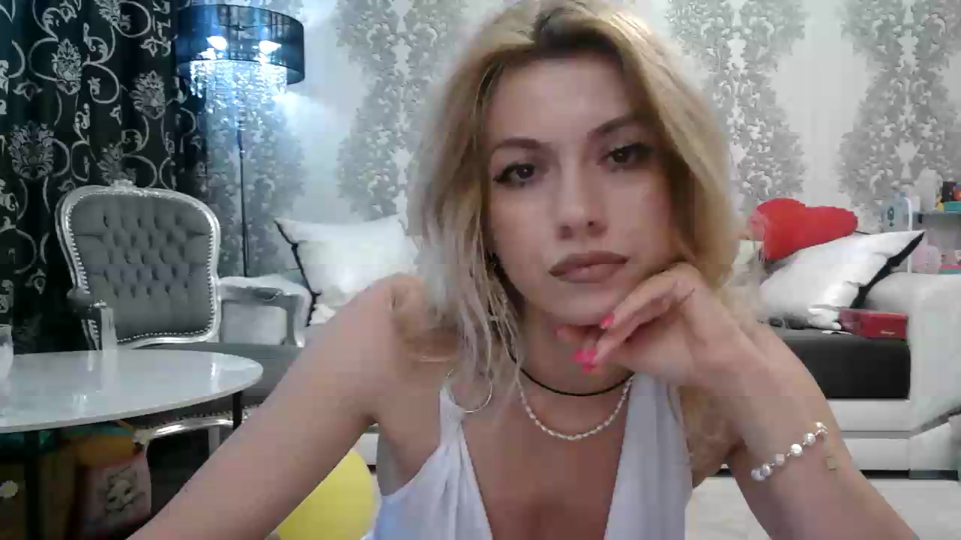 Gallery image thumbnail from velvet_49's myfreecams stream on, 06/25/2026, 06:00 image 1 of 20