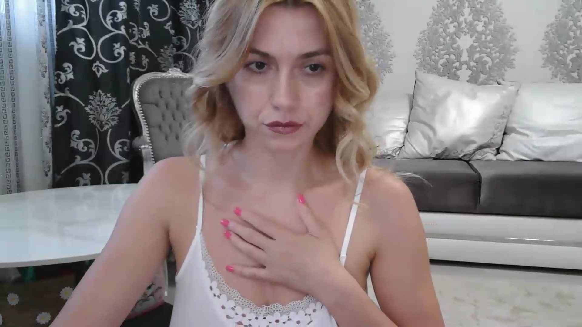Gallery image thumbnail from velvet_49's myfreecams stream on, 07/01/2026, 13:49 image 6 of 20
