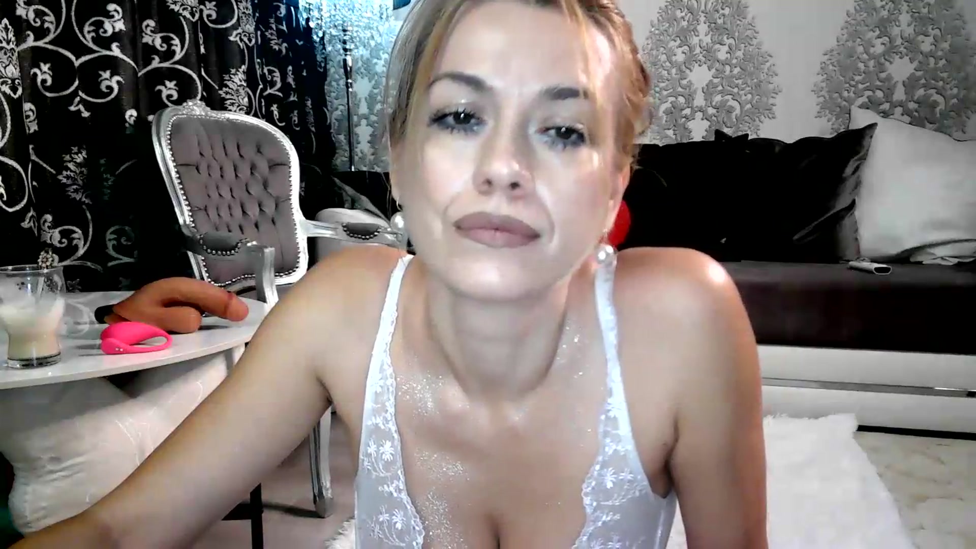 Gallery image thumbnail from velvet_49's myfreecams stream on, 07/23/2026, 07:16 image 2 of 20