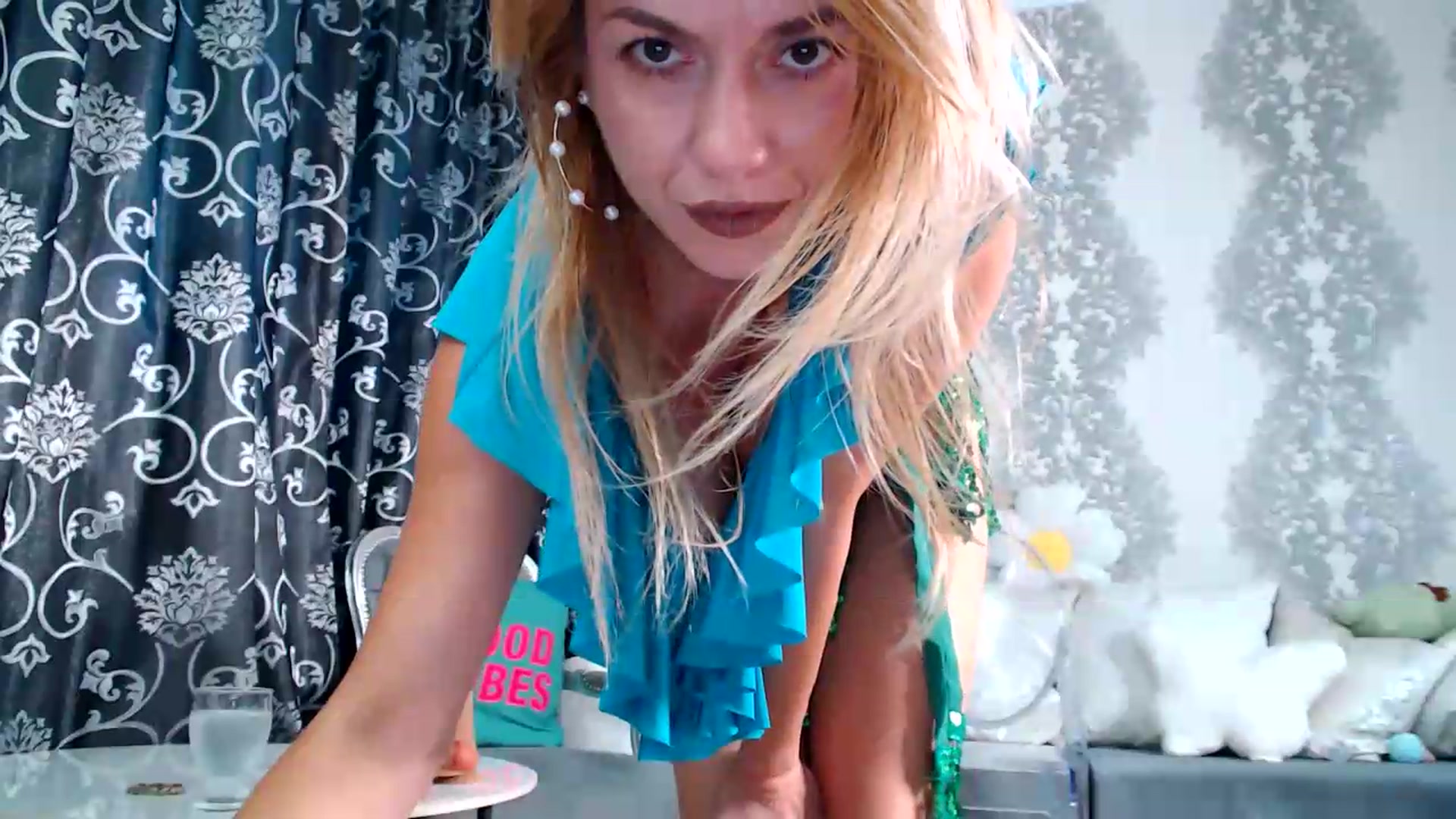 Gallery image thumbnail from velvet_49's myfreecams stream on, 08/03/2026, 06:08 image 12 of 20