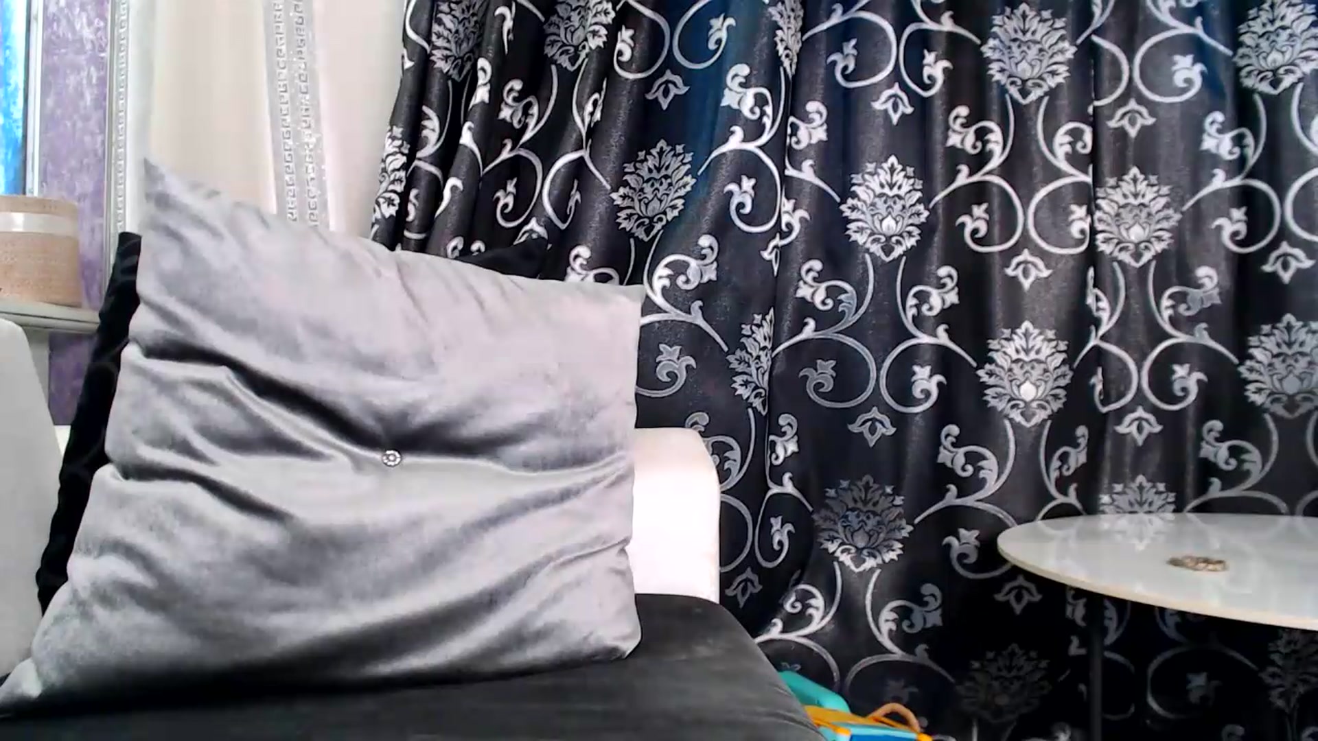 Gallery image thumbnail from velvet_49's myfreecams stream on, 08/03/2026, 06:08 image 10 of 20