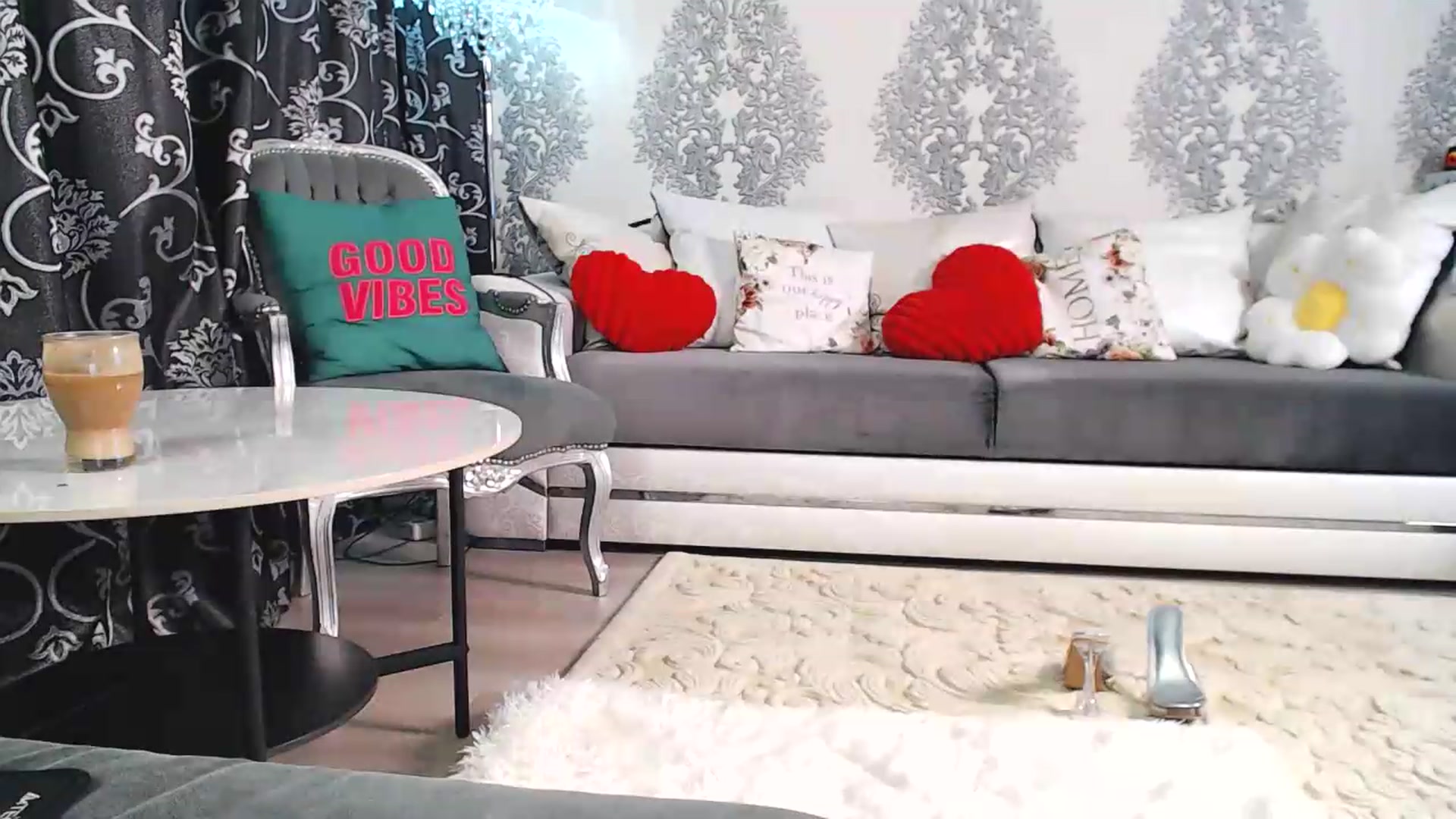 Gallery image thumbnail from velvet_49's myfreecams stream on, 08/10/2026, 04:29 image 17 of 20