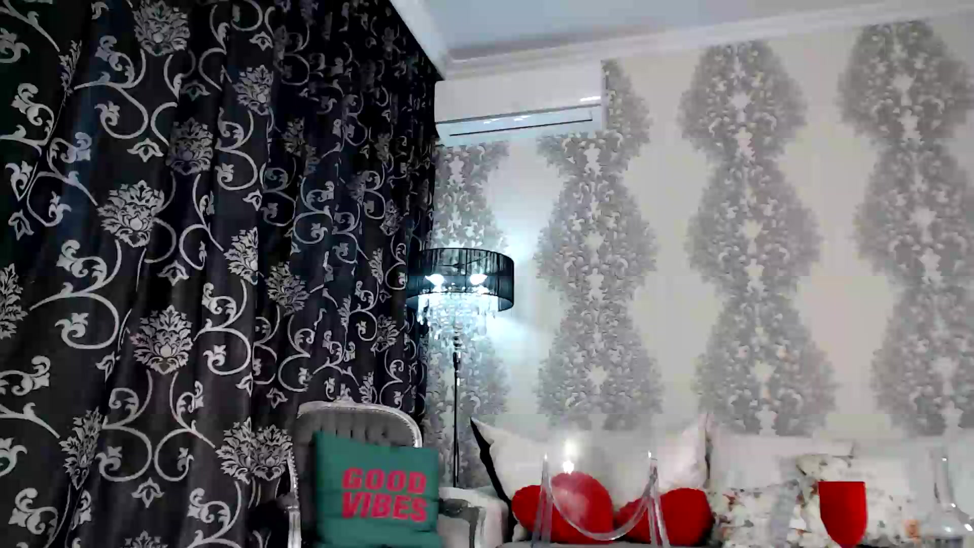 Gallery image thumbnail from velvet_49's myfreecams stream on, 08/26/2026, 05:56 image 16 of 20