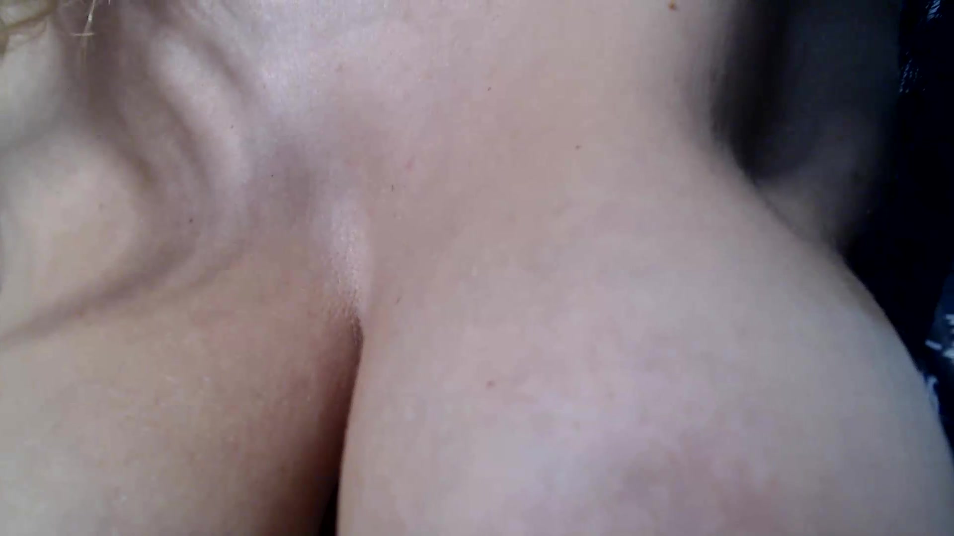 Gallery image thumbnail from velvet_49's myfreecams stream on, 08/31/2026, 06:18 image 14 of 20