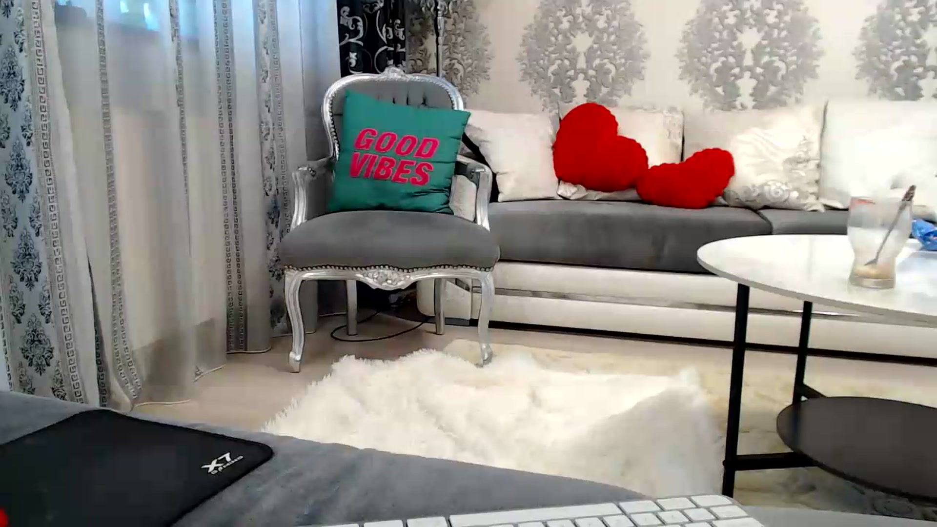 Gallery image thumbnail from velvet_49's myfreecams stream on, 09/08/2026, 04:29 image 16 of 20