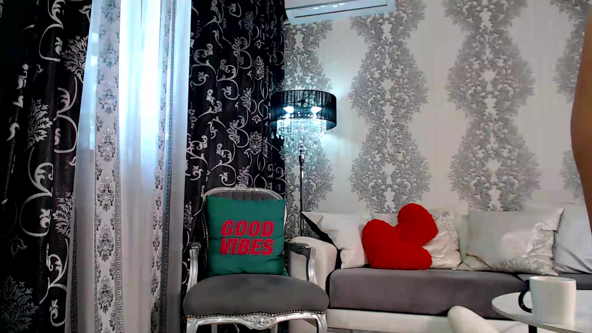 Gallery image thumbnail from velvet_49's myfreecams stream on, 09/12/2026, 05:07 image 18 of 20
