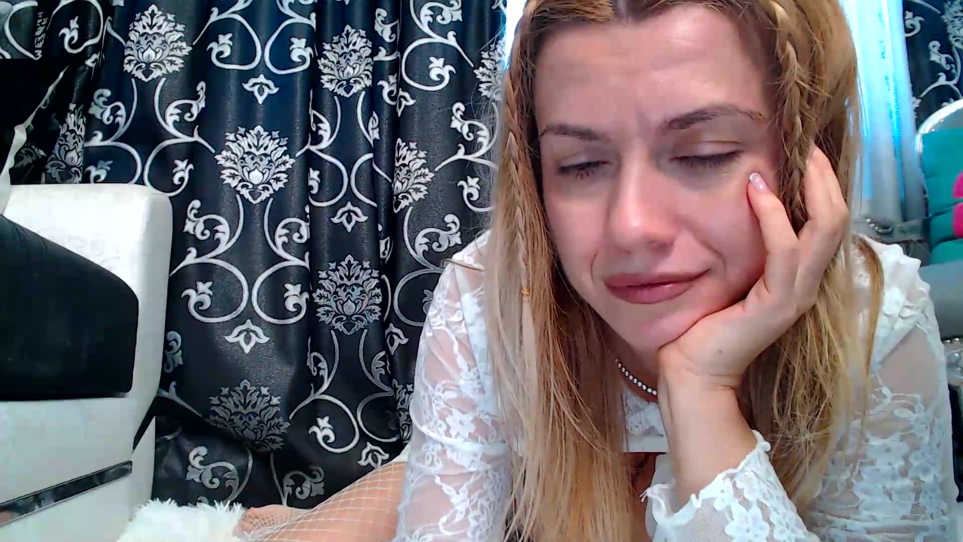 Gallery image thumbnail from velvet_49's myfreecams stream on, 09/17/2026, 07:10 image 14 of 20