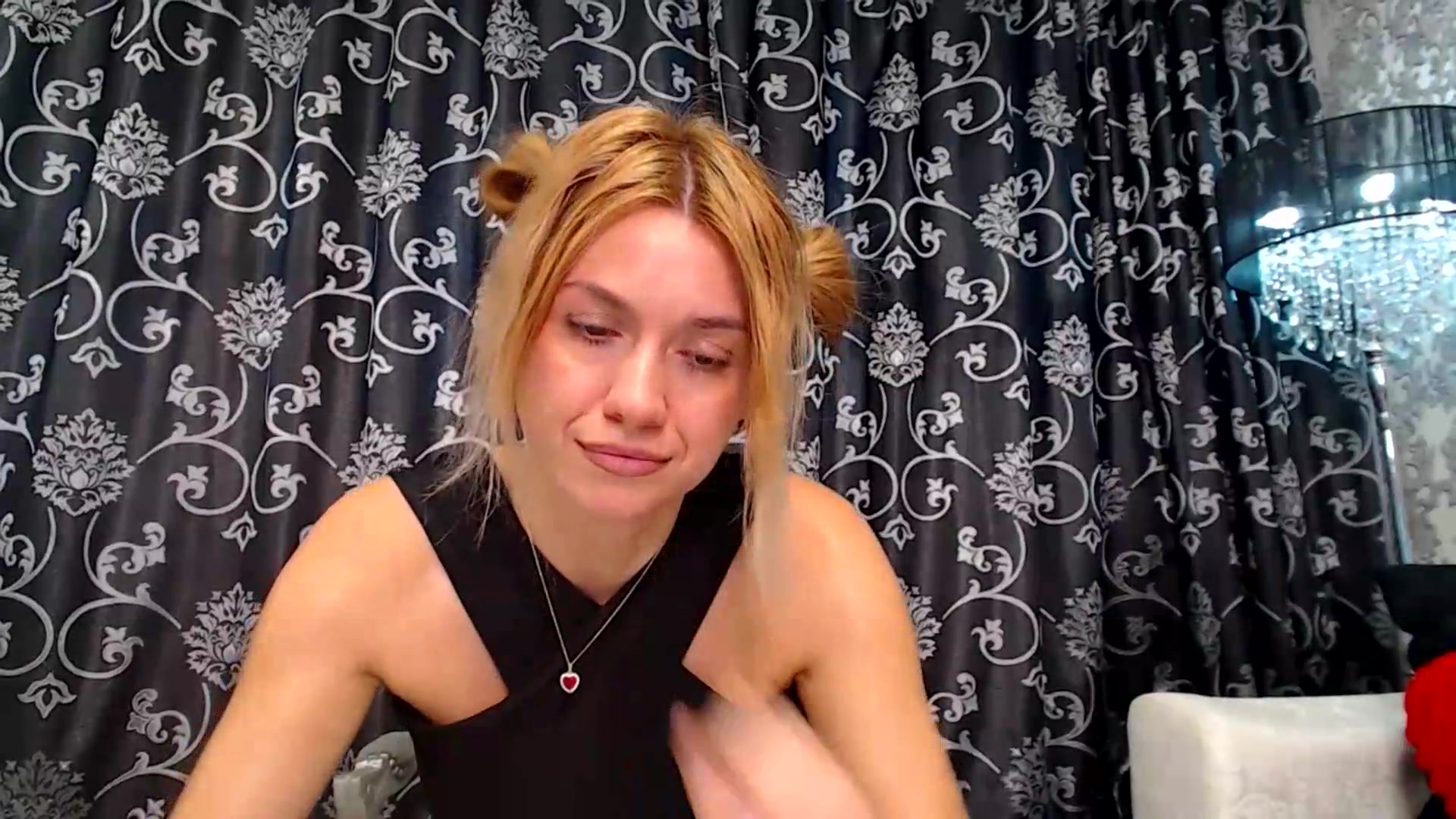 Gallery image thumbnail from velvet_49's myfreecams stream on, 09/18/2026, 05:49 image 16 of 20