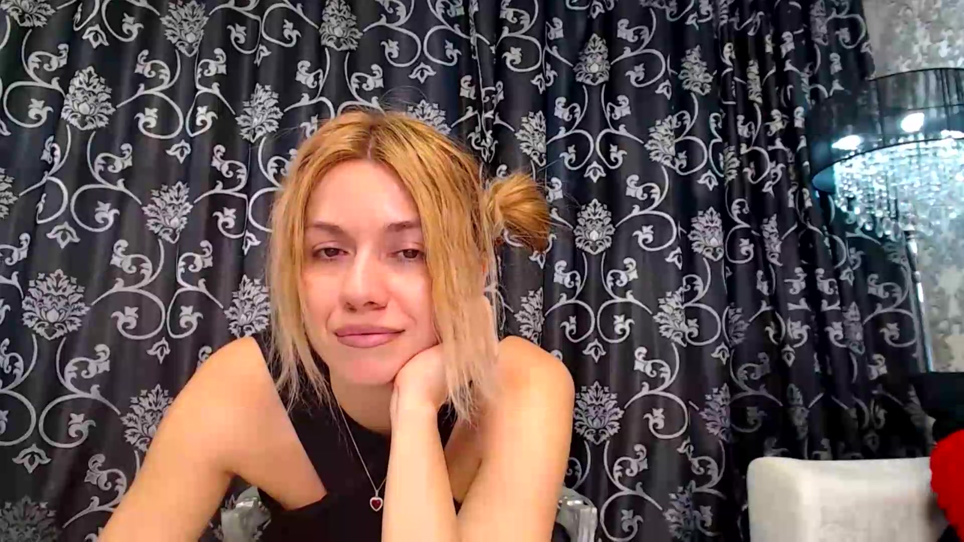 Gallery image thumbnail from velvet_49's myfreecams stream on, 09/18/2026, 05:49 image 15 of 20