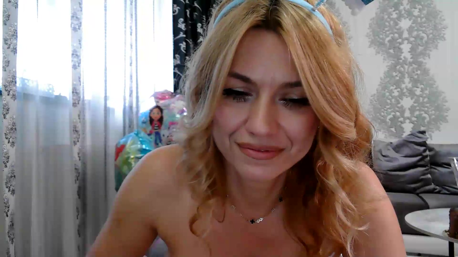 Gallery image thumbnail from velvet_49's myfreecams stream on, 09/25/2026, 06:06 image 20 of 20