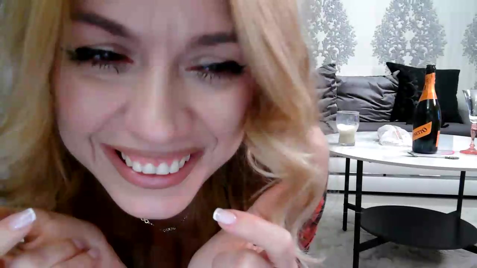 Gallery image thumbnail from velvet_49's myfreecams stream on, 09/25/2026, 06:06 image 3 of 20
