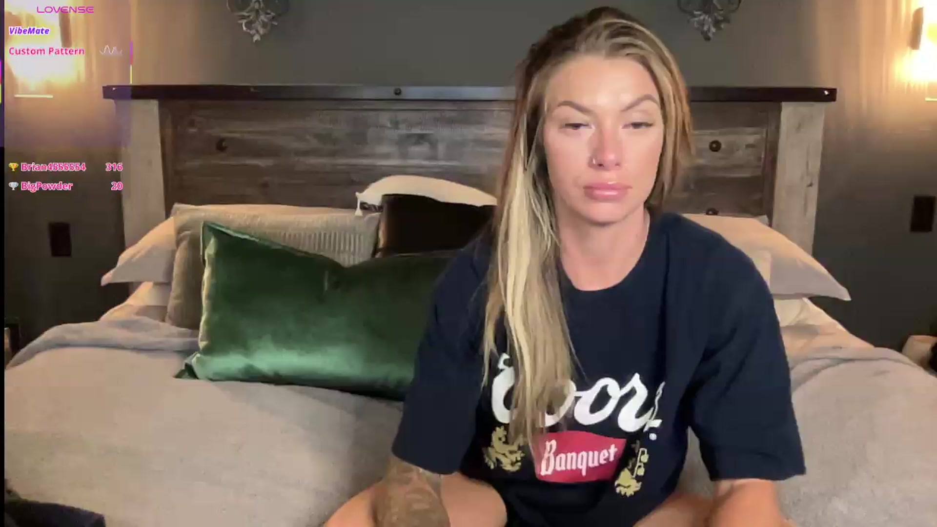Gallery image thumbnail from velvethoneyXo's myfreecams stream on, 06/29/2026, 06:29 image 11 of 20