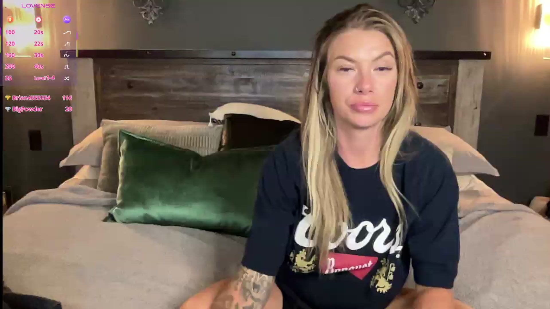 Gallery image thumbnail from velvethoneyXo's myfreecams stream on, 06/29/2026, 06:29 image 10 of 20