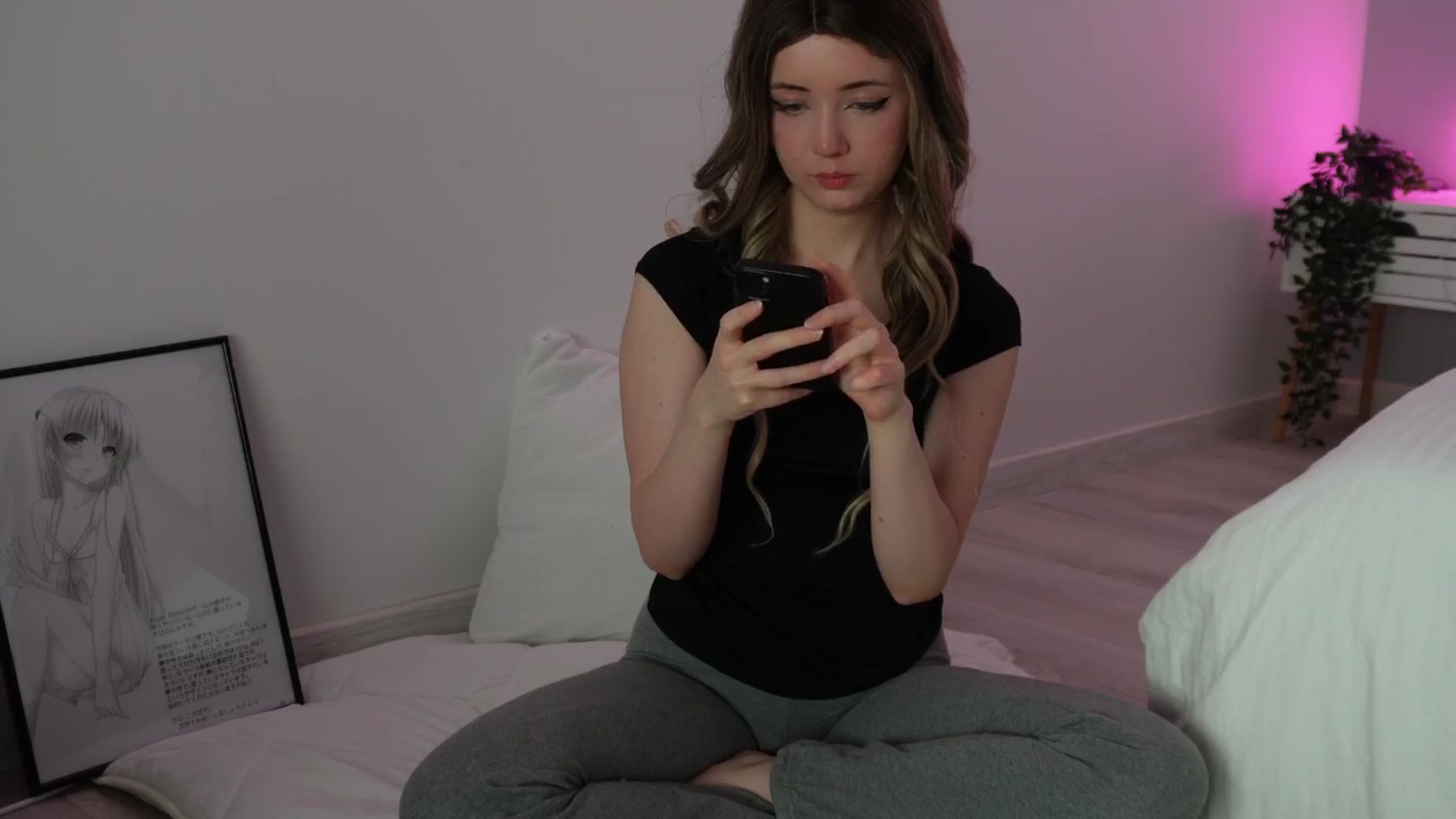 Gallery image thumbnail from velvetrush's myfreecams stream on, 10/09/2024, 24:46 image 6 of 20