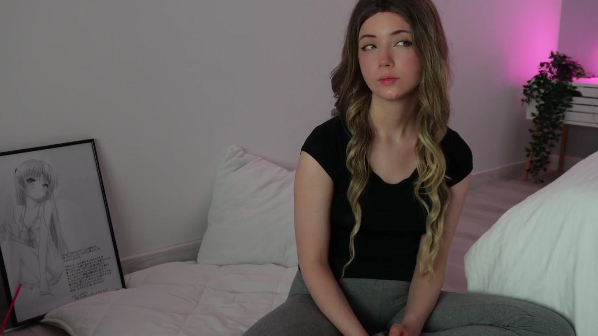 Gallery image thumbnail from velvetrush's myfreecams stream on, 10/09/2024, 01:45 image 10 of 20