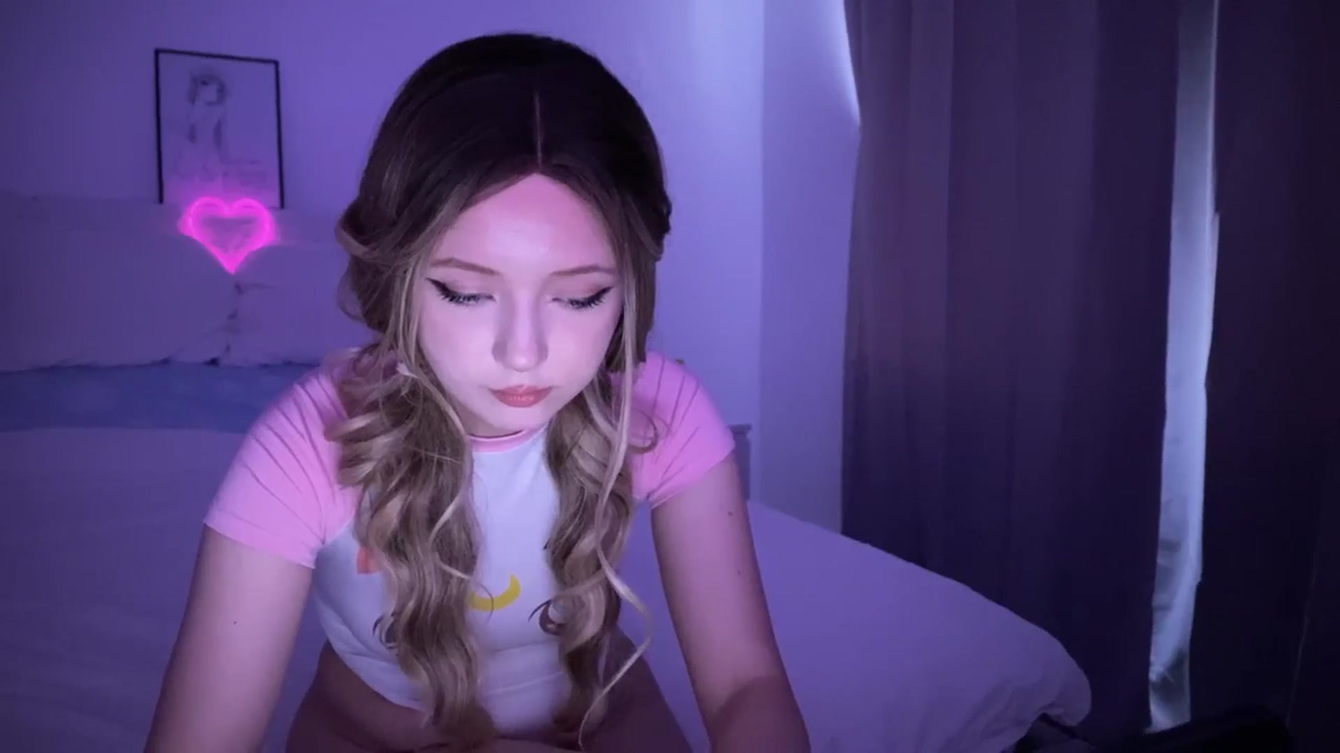 Gallery image thumbnail from velvetrush's myfreecams stream on, 06/18/2025, 16:48 image 20 of 20