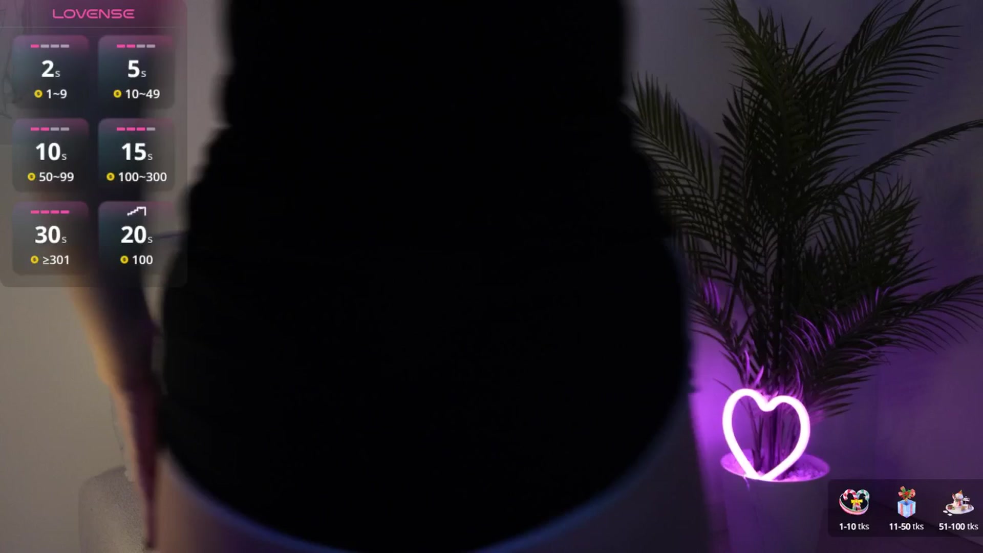 Gallery image thumbnail from velvetrush's myfreecams stream on, 10/07/2025, 24:59 image 19 of 20