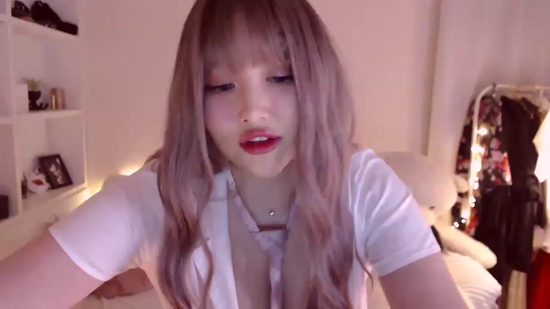 Gallery image thumbnail from veryberrry's myfreecams stream on, 01/14/2023, 12:44 image 13 of 20