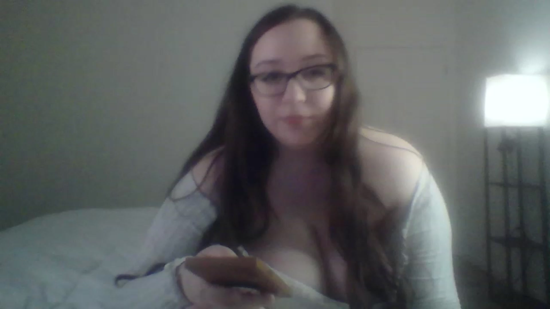 Gallery image thumbnail from victoriabxo's myfreecams stream on, 11/24/2022, 04:32 image 8 of 20