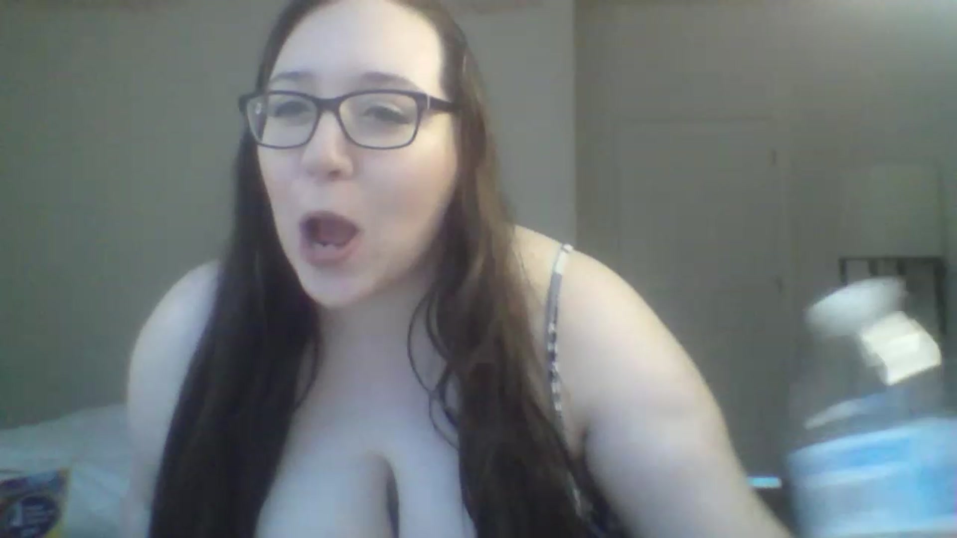 Gallery image thumbnail from victoriabxo's myfreecams stream on, 11/25/2022, 22:24 image 13 of 20