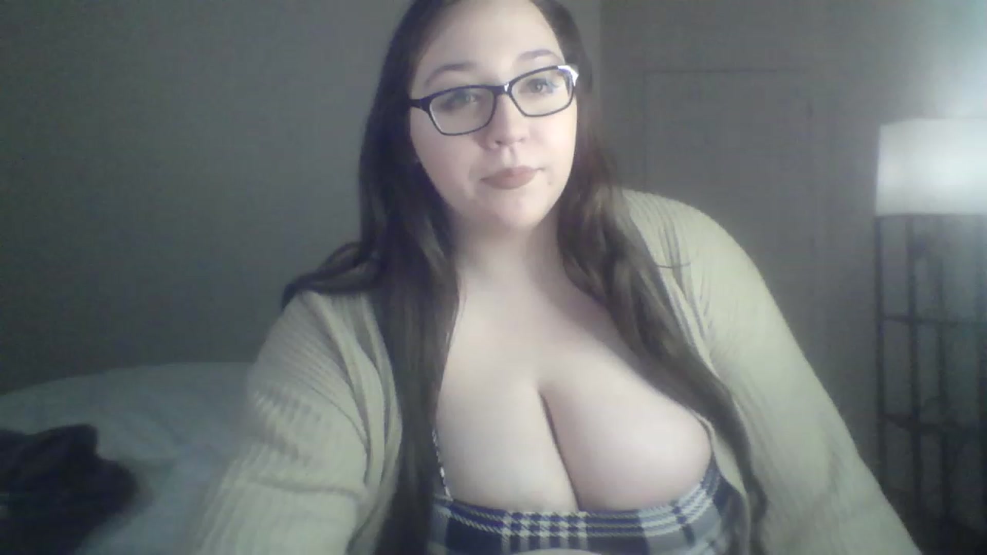 Gallery image thumbnail from victoriabxo's myfreecams stream on, 11/26/2022, 09:18 image 1 of 20