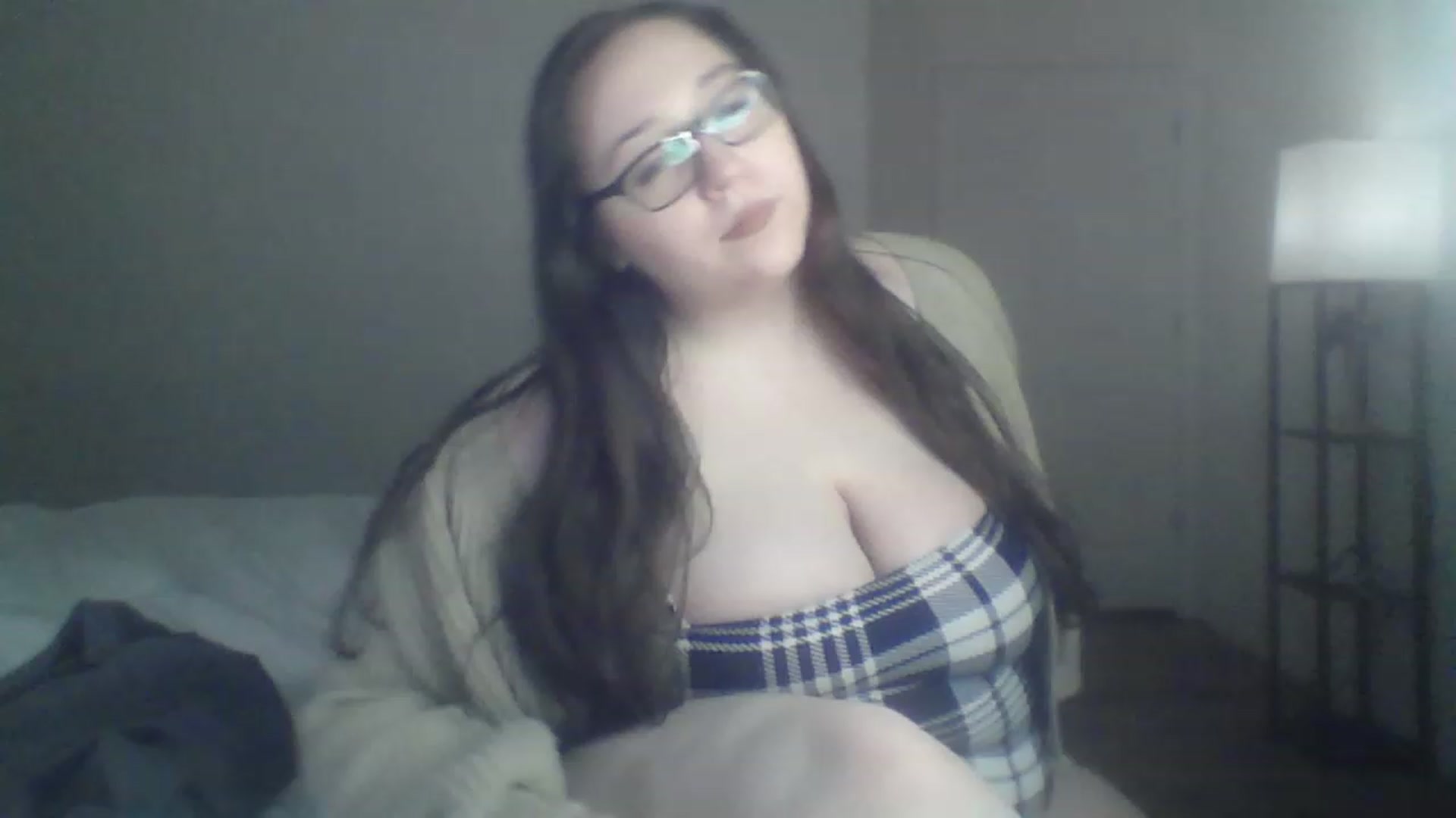 Gallery image thumbnail from victoriabxo's myfreecams stream on, 11/26/2022, 09:18 image 18 of 20