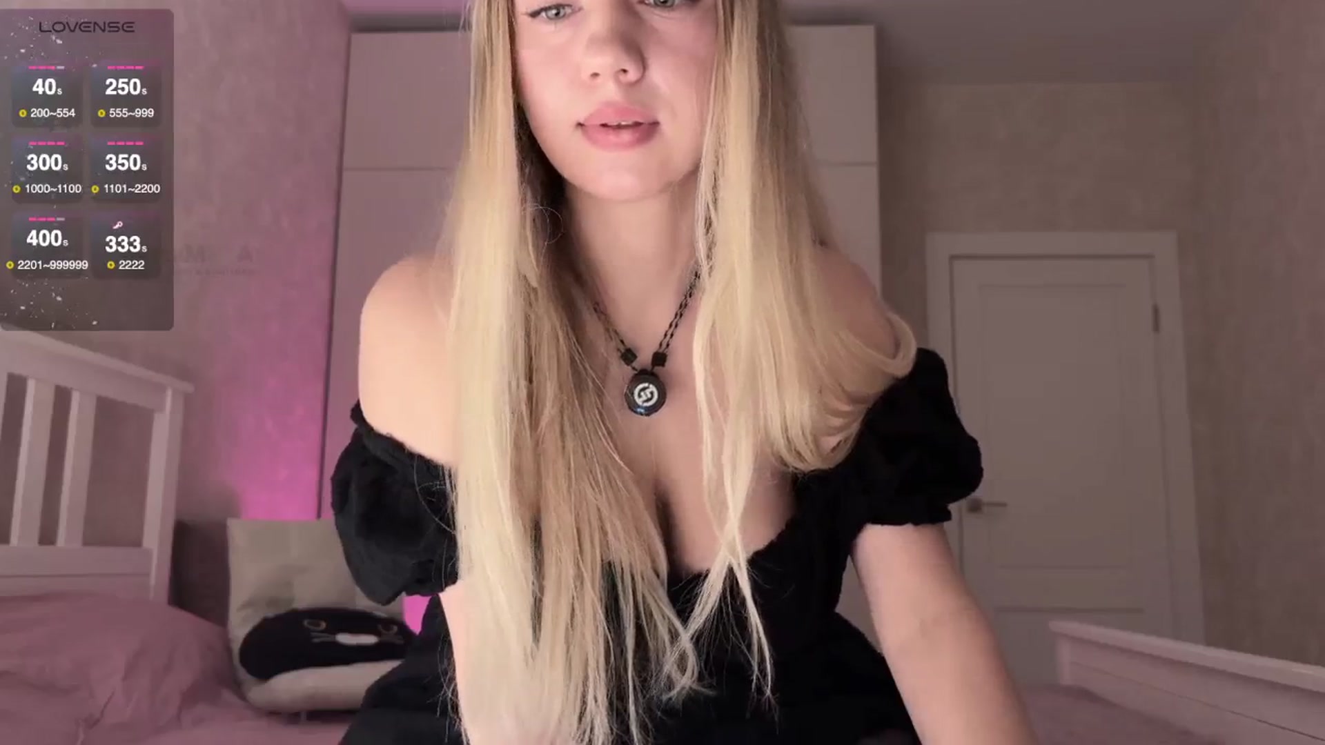 Gallery image thumbnail from villanell's myfreecams stream on, 08/16/2025, 16:44 image 17 of 20