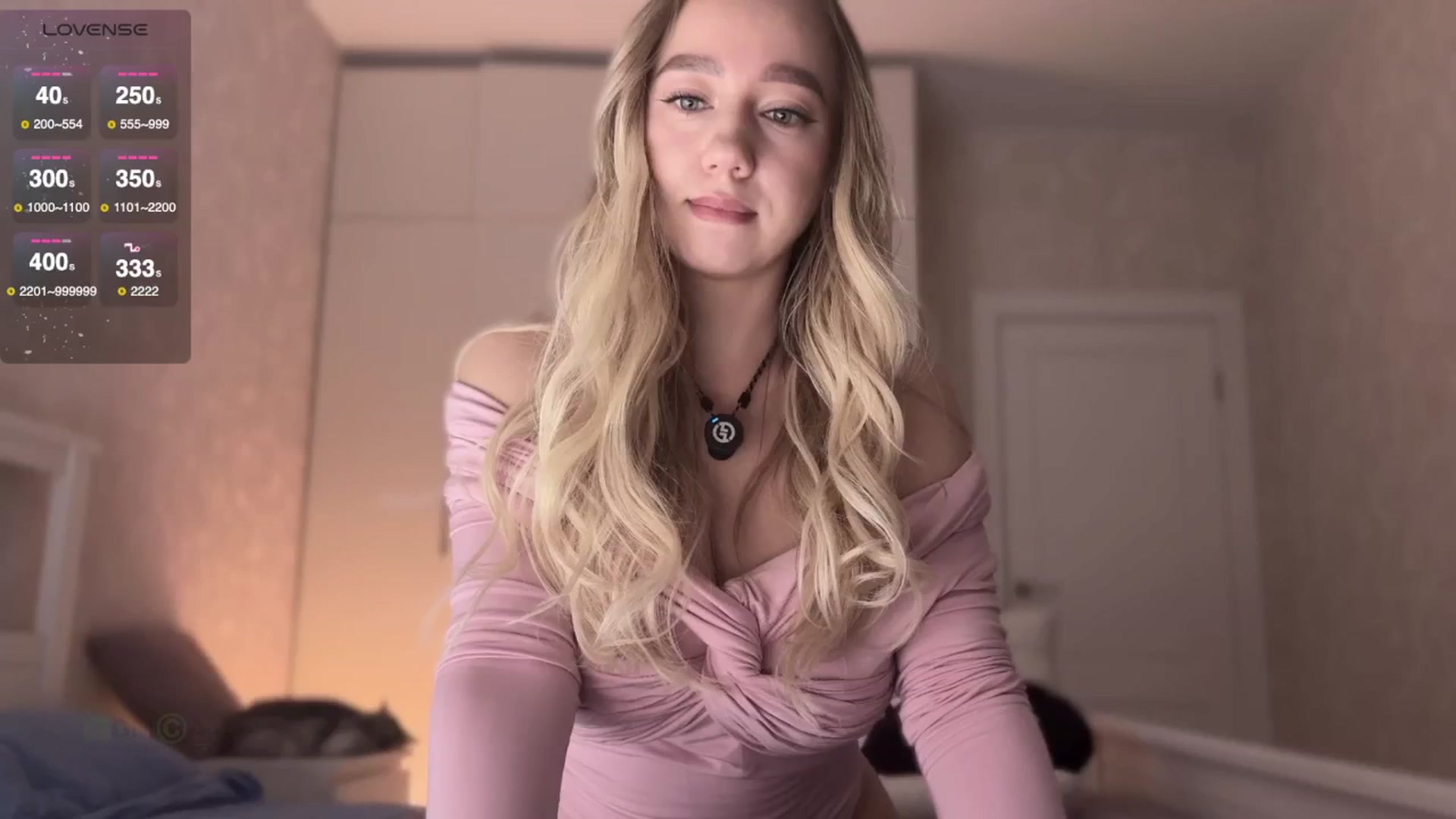 Gallery image thumbnail from villanell's myfreecams stream on, 08/30/2025, 14:24 image 1 of 20