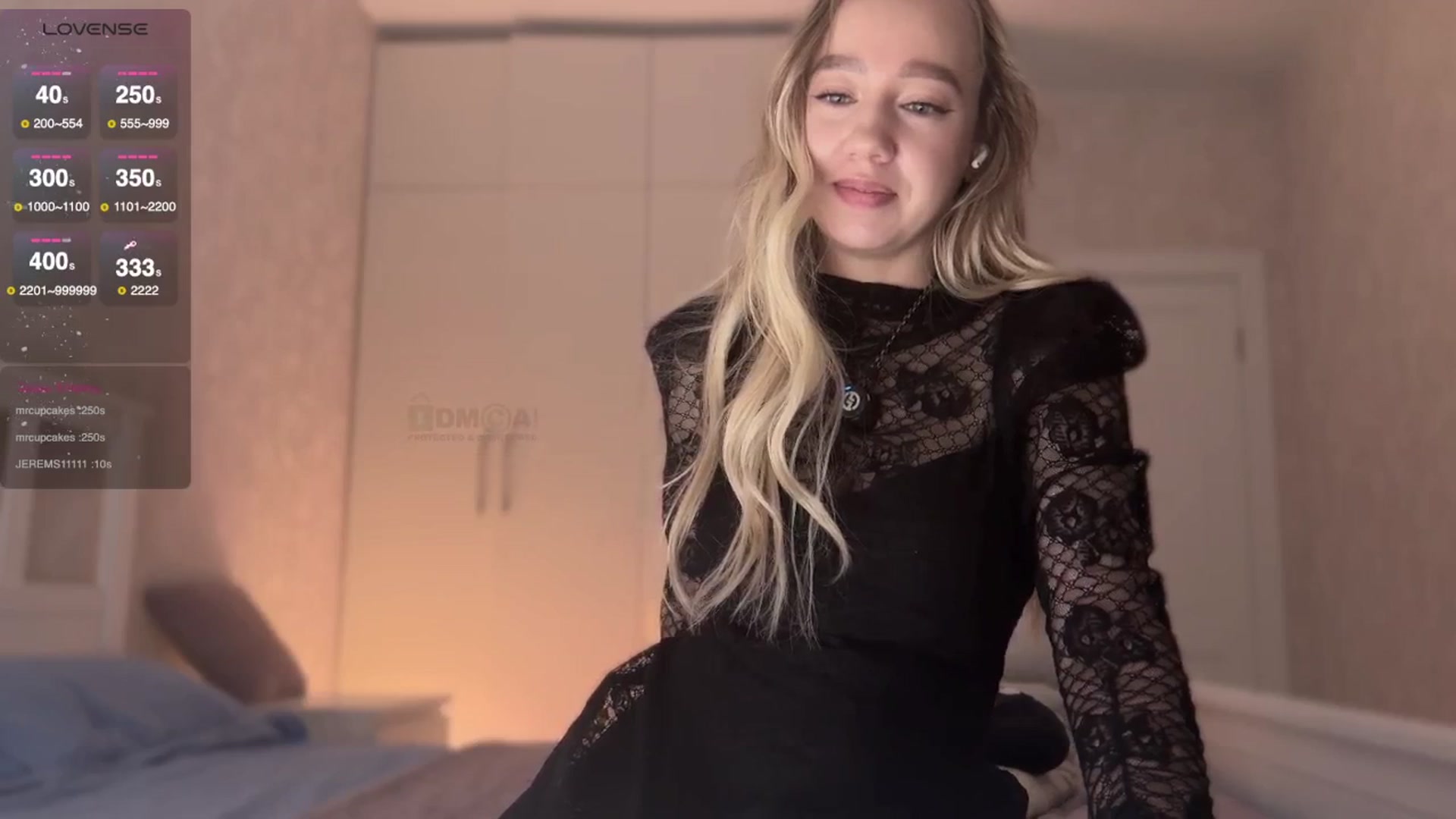 Gallery image thumbnail from villanell's myfreecams stream on, 08/30/2025, 19:24 image 17 of 20