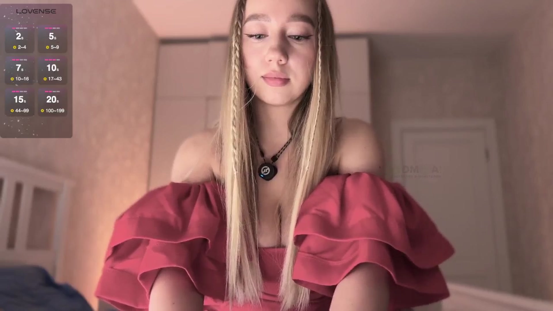 Gallery image thumbnail from villanell's myfreecams stream on, 09/02/2025, 15:43 image 5 of 20
